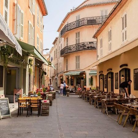 Au Coeur Du Viel Antibes - Cosy Appartement Luaran gambar