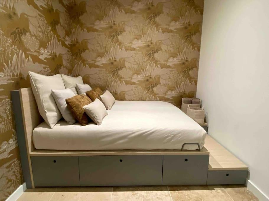 Au Coeur Du Viel Antibes - Cosy Appartement Luaran gambar